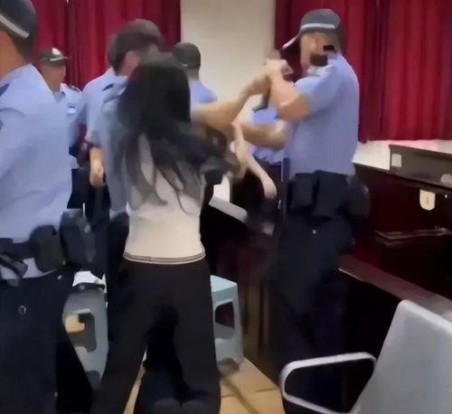 安徽女律师爆料视频,揭露行业乱象,正义之声响彻云霄 第3张 安徽女律师爆料视频,揭露行业乱象,正义之声响彻云霄 第3张